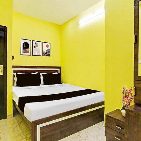 Hotel O Marquis Guest House Калькутта Экстерьер фото