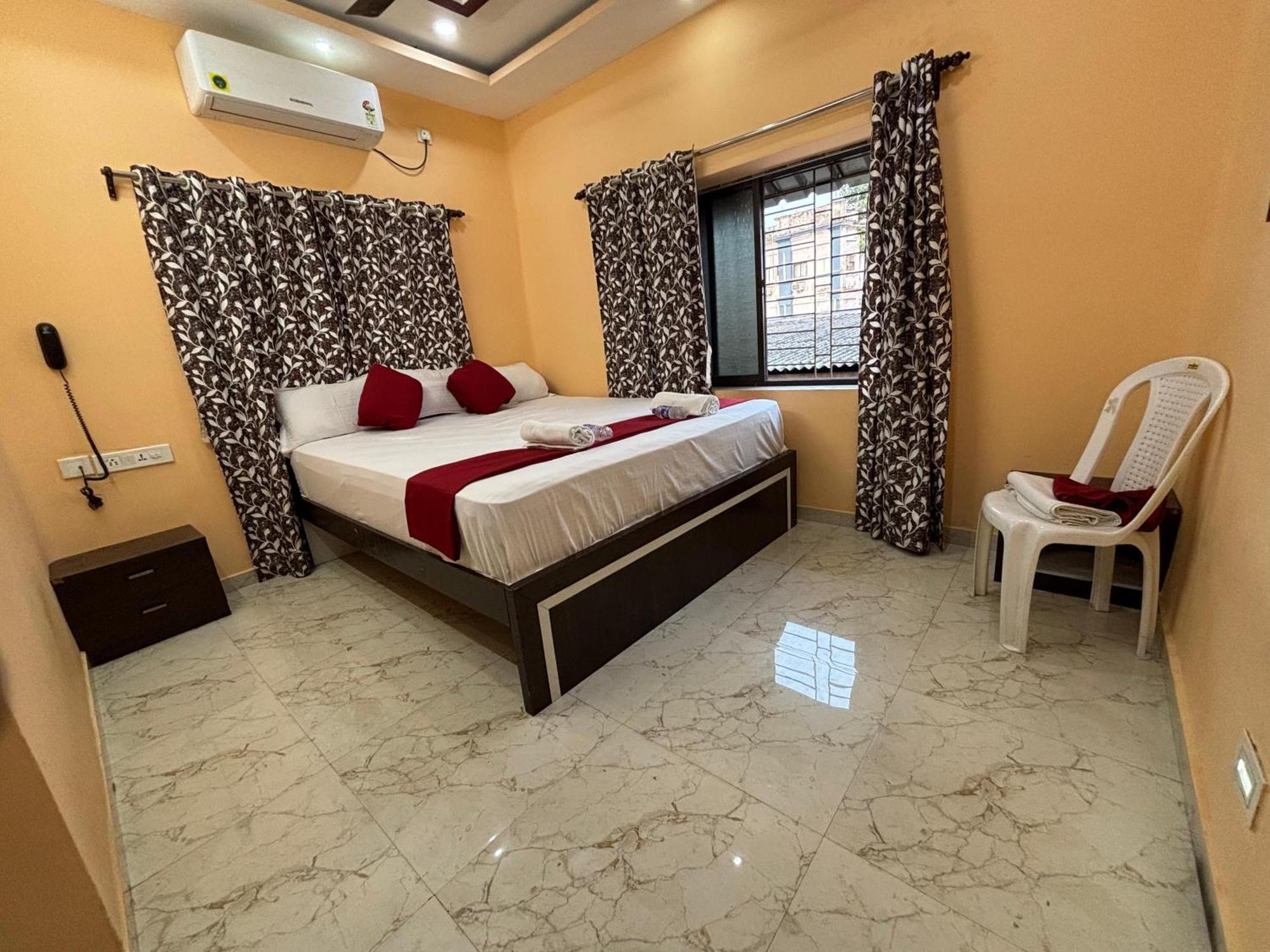 Hotel O Marquis Guest House Калькутта Экстерьер фото