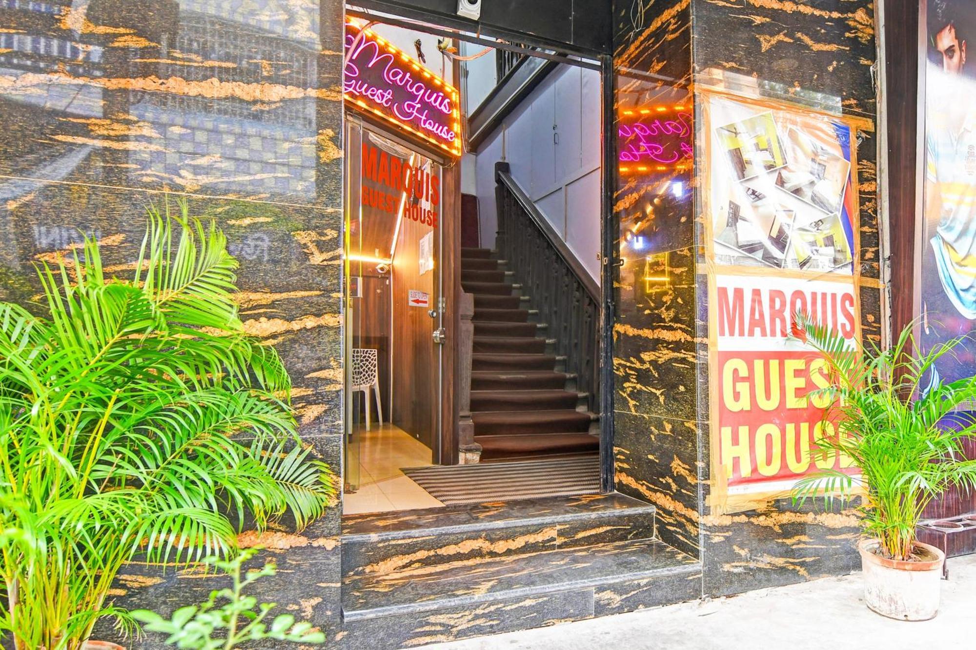 Hotel O Marquis Guest House Калькутта Экстерьер фото